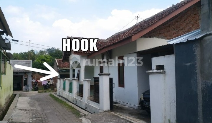 Ready-to-Occupy House Near Pgsd Unes, Beringin Asri. Ngaliyan. Ready-to-Occupy House Near Pgsd Unes, Beringin Asri. Ngaliyan.