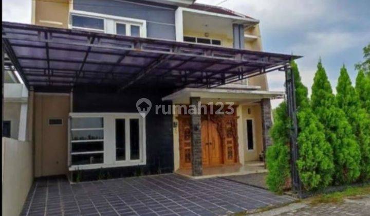 Jual Rumah Bagus 2LT Di Lingkungan Sejuk Ungaran. Klasik Tradisional Kombinasi Modern 2