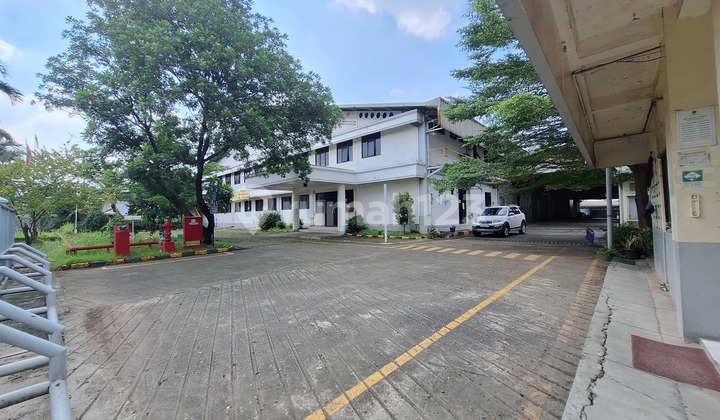 Ready-to-Use Factory & Office in Pancasila Industrial Area, Gunung Putri Street, 5 KM to Gunung Putri Toll. Ready-to-Use Factory & Office in Pancasila Industrial Area, Gunung Putri Street, 5 KM to Gunung Putri Toll.
