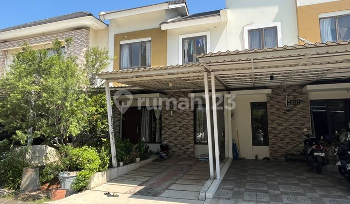 Rumah 2 Lantai Rapi Terawat di Premier Serenity Bekasi