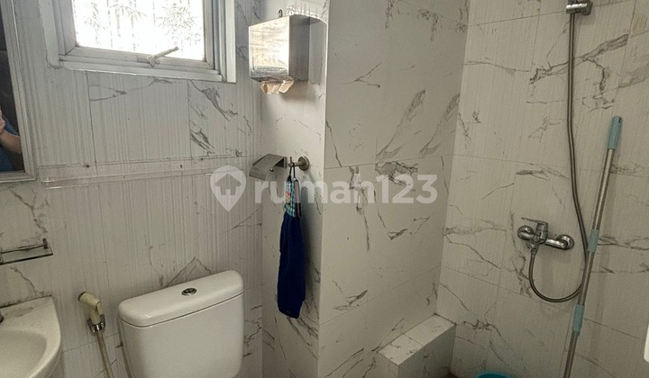 For sale: Shophouse in Ancol 2