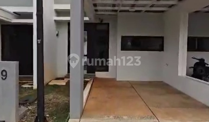 For sale house in Margata Cluster. Cimanggis Golf Estate. Depok 2