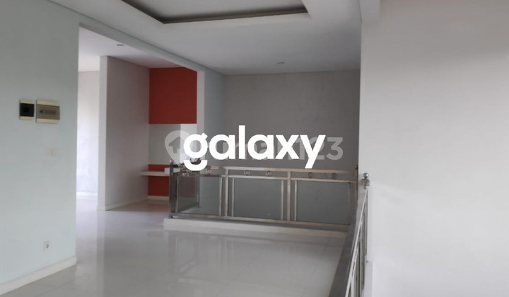 New 2-Story House in Graha Santoso Regency 2