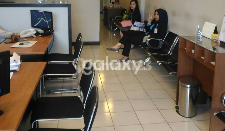 Shop house at Raya Merr, Ir. Soekarno Street.