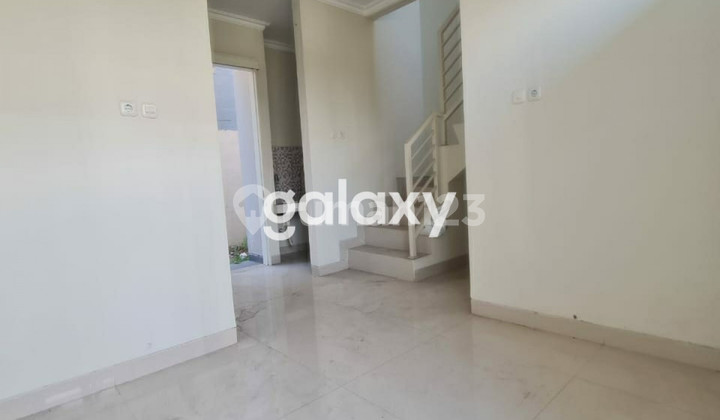 Two-story house Puri Safira 2