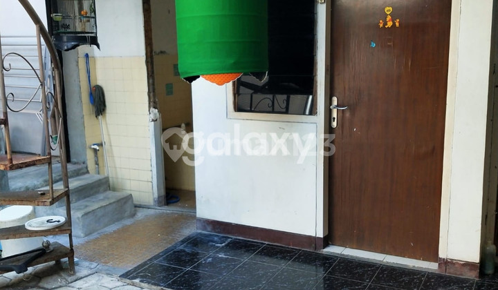 House in Kertajaya Indah Timur 2