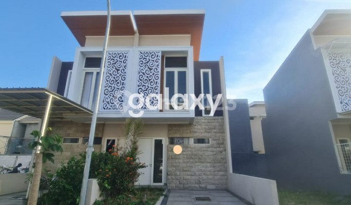 Rumah 2 lantai Puri Safira