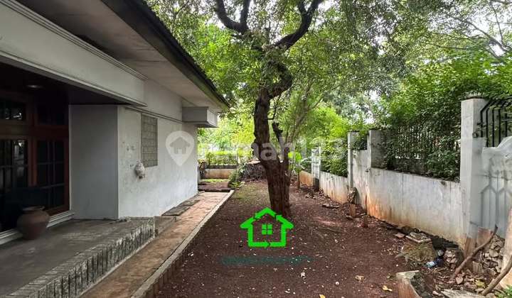 Land area calculation house at Senopati Brawijaya, Kebayoran Baru. 2