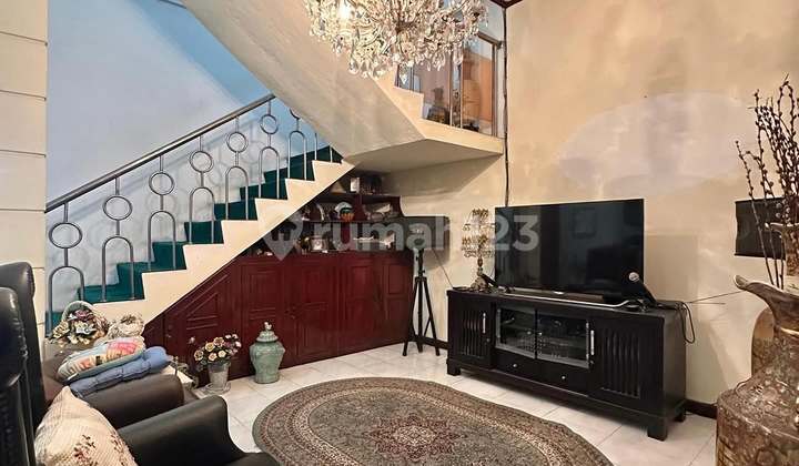 Rumah Dijual Cepat Premium Area Senopati Dekat Senayan 2