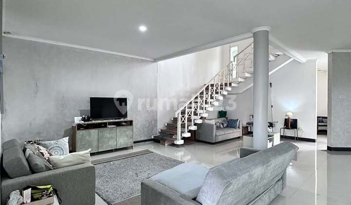 Beli tanah bonus rumah dekat senopati kebayorwn baru cipete utara