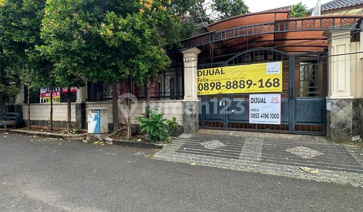 Rumah dijual area senayan permata hijau simprug golf 2