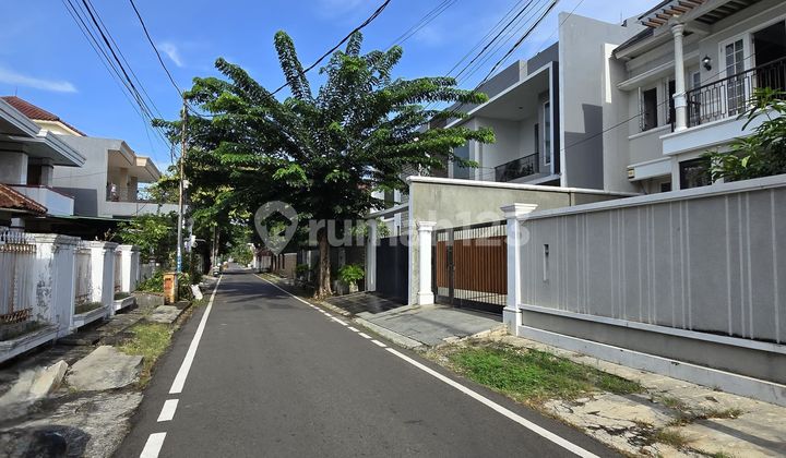 Rumah dijual siap huni dalam komplek elit cempaka putih jakpus