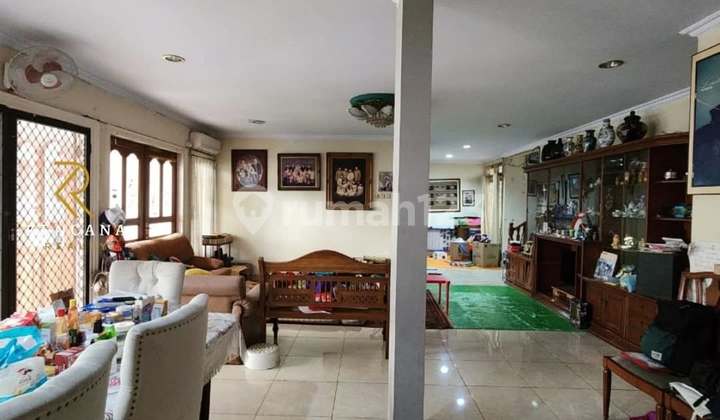 Rumah Hitungan Tanah Dalam Komplek dekat senayan senopati tulodng 2