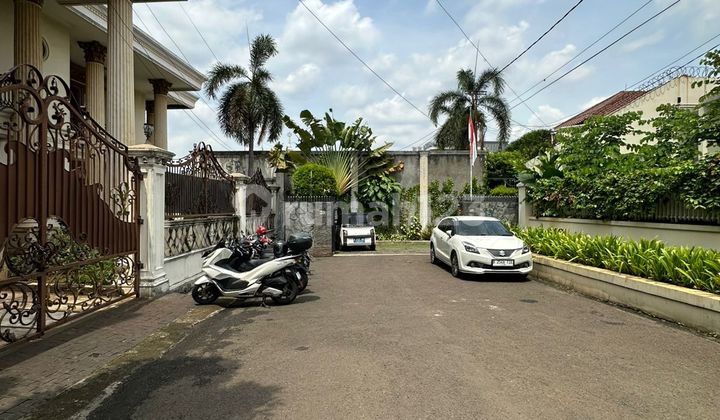 Dijual cepat rumah dikawasan elit kebayoran baru dekat senopati