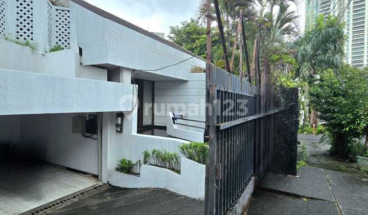 House for Sale by Land Measurement in Kebayoran Baru, Near Senopati Kemang