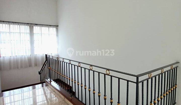 Rumah Dijual Senayan Somprug Golf Kebayyoran Baru Dekat Kemang Pondok Indah Permata Hijau 2