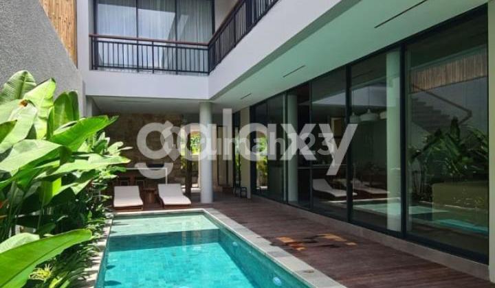 MODERN MINIMALIST VILLA IN RAYA TUMBAK BAYUH CANGGU BADUNG, BALI