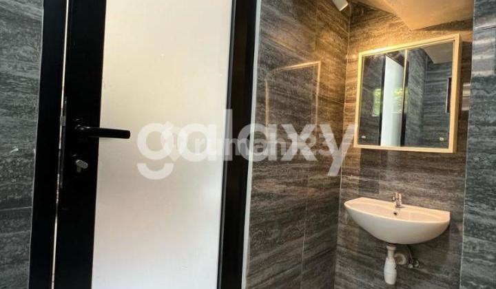 RUMAH 2 LANTAI DI ROYAL GARDEN RECIDENCE TAMAN GIRI ASRI NUSA DUA BADUNG , BALI 2