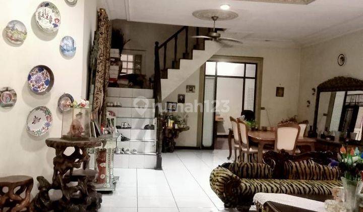 Rumah Bagus Fully Furnished Luas di Deplu Raya Jakarta Selatan 2