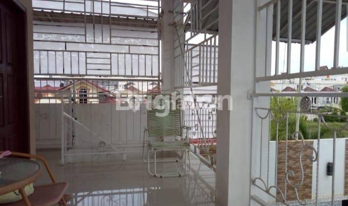 Rumah mewah hook di Perumahan kawasan jalan protokol 2