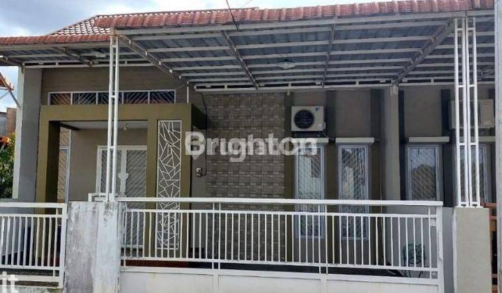 Rumah hunian komplek perumahan tengah kota 1