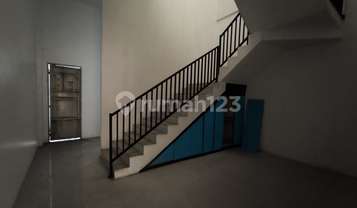 Attached Shophouse in Sudirman Premium Office Area Pekanbaru 2