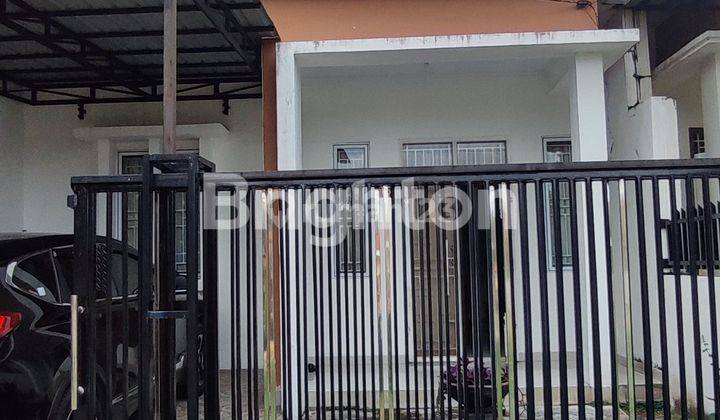 RUMAH FULL FURNISHED TENGAH KOTA PEKANBARU 1