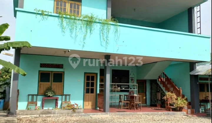 Land with Main House and Boarding Houses in Downtown Pekanbaru 2