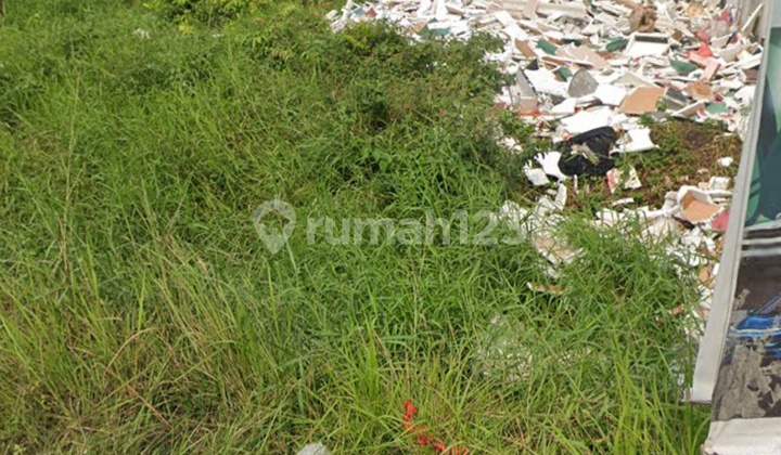 Lahan Tepi Jalan Besar di Kawasan Ramai Pemukiman Pekanbaru Lahan Tepi Jalan Besar di Kawasan Ramai Pemukiman Pekanbaru