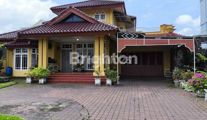 RUMAH BULATAN MEWAH BESAR DI TENGAH KOTA PEKANBARU 1