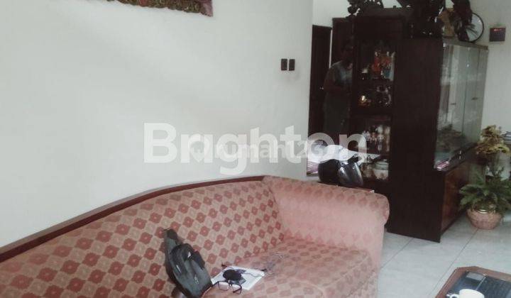 RUMAH KOST EXCLUSIVE DI JANTUNG KOTA MALANG 2