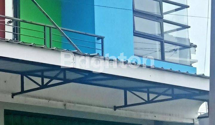 RUKO BELAKANG UNMUH SEDERET DEPAN JALAN RAME 1