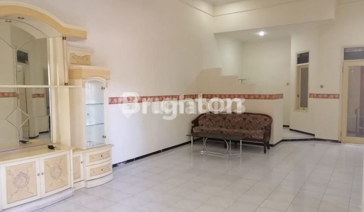 For Rent Ready-to-Occupy House in Sulfat Malang, Rental Unit