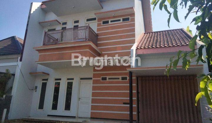 DIJUAL RUMAH 2 LANTAI BATU 1