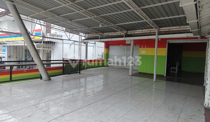 Disewakan Tempat Usaha Strategis 400m2 Depan Unmuh  1