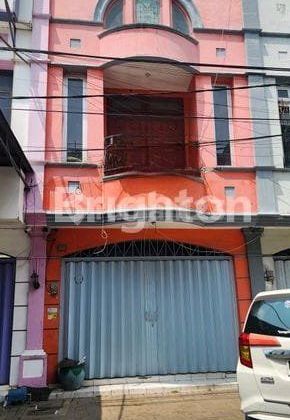 For Rent, Ready-to-Use Shop House on Soekarno Hatta Street For Rent, Ready-to-Use Shop House on Soekarno Hatta Street