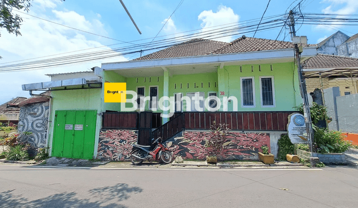 Dijual rumah nyaman di pusat kota Malang 2