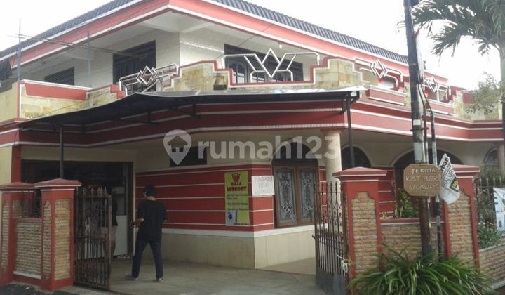 2-Storey House in Central Malang City - Near Suhat, 6 Bedrooms, Suitable for Boarding House / Business