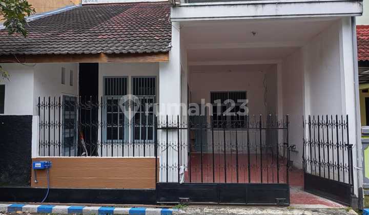 Rumah 2 Lantai di Sulfat, Lt 125M², 4 Kt Rumah 2 Lantai di Sulfat, Lt 125M², 4 Kt