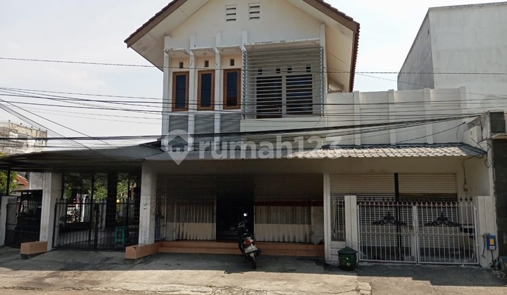 Dijual Rumah Usaha Strategis Araya Depan Jalan 1
