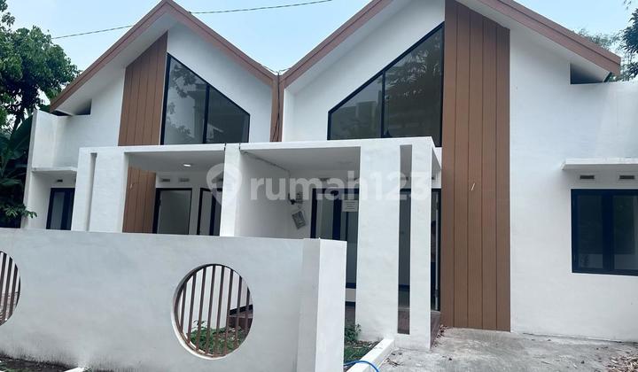 Scandinavian Minimalist House in Villa Bukit Emas Batu 2