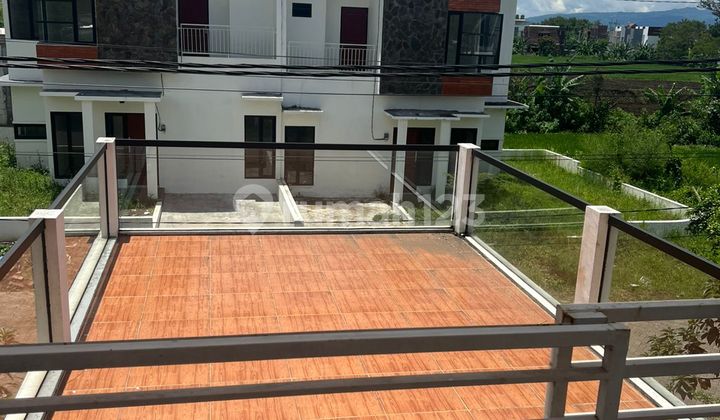Rumah Murah 2 LT Full Furnish Dekat Universitas Muhammadiyah Malang