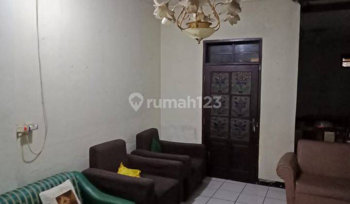 Rumah 2 Lantai Semi Furnish Cibangkong  2