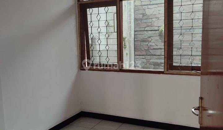 Rumah Bagus Disewa Bojongloa 2