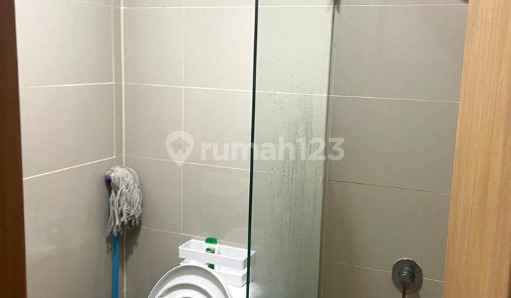 kamar mandi dijual apartemen fully furnished di