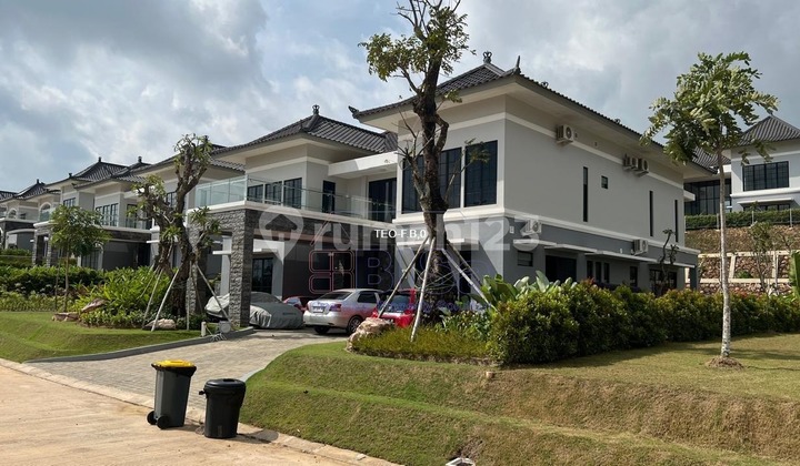 For Sale Luxury Standard Villa House in Villa Panbil