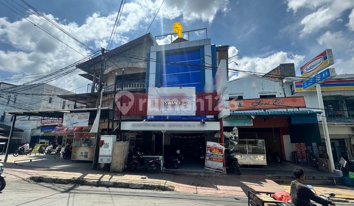Dijual Ruko 3,5 Lantai Jalan Besar Bengkong Simpang Pantek 