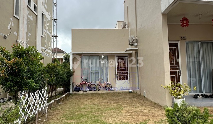 For Sale 2-Story Hook House, The Monde Residence, Block L No. 11, Pasir Putih, Batam 2