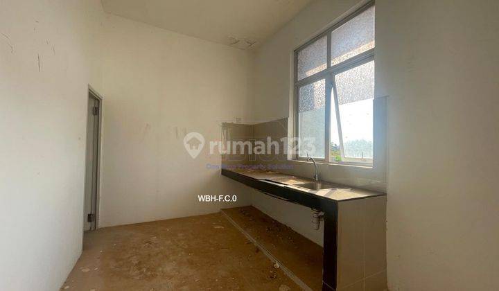 Rumah 2 Lantai Sudah Renovasi Semi Furnished di Perumahan Coastarina Batam Center, Batam 2