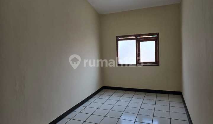 Dijual Rumah Bagus di Taman Kopo Indah, Bandung